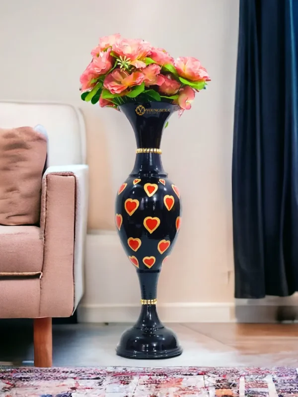 Youngsera Handmade 24-Inch Flower Vase with Red Heart Design, Perfect for Home Decoration and Adding a Touch of Glamour and Romance to Your Living Space - Black - Image 6