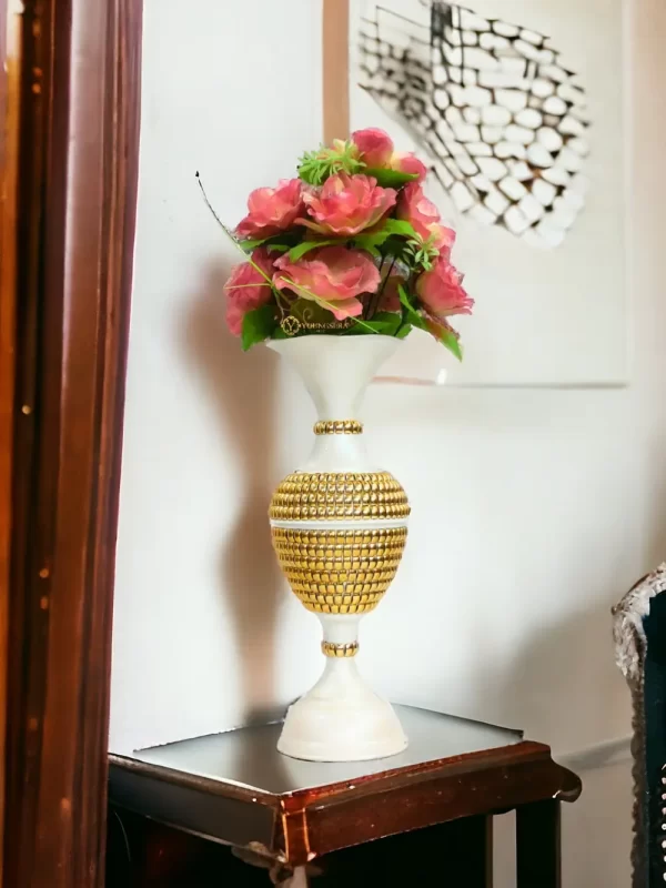 16_-Full-Chain-Silver-vase-Main-lfs Youngsera Flower Vase for Table Decor | Small Size Full Chain Design Flower Vase For Table Decor | 16 Inch | Silver - Image 1